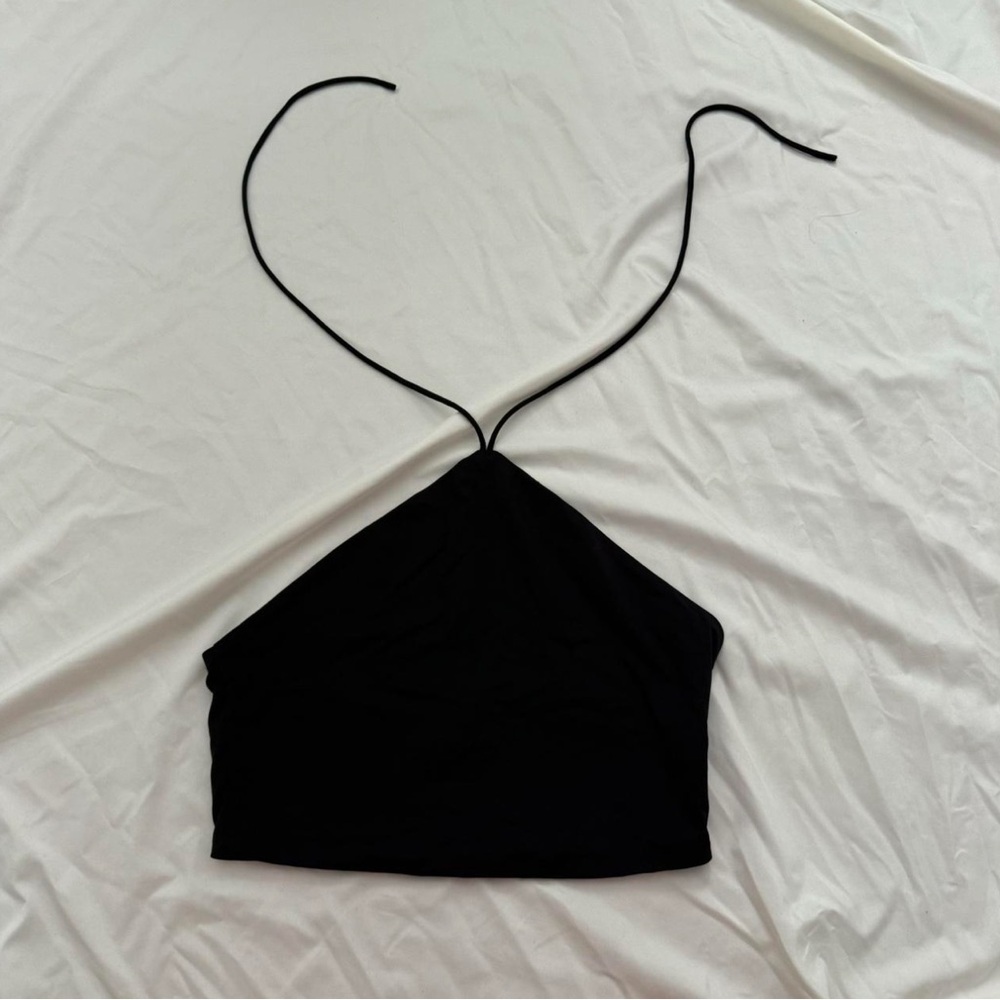 SNDYS Black Crop Top